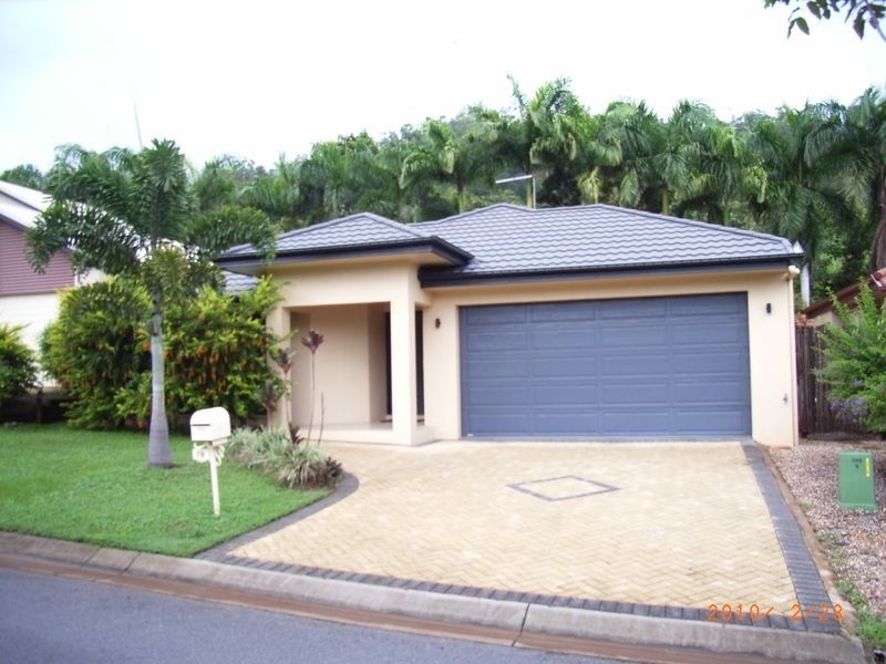 19 Chesterfield Close, Brinsmead QLD 4870