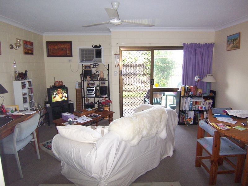 2/29 Pioneer Street, Manoora QLD 4870
