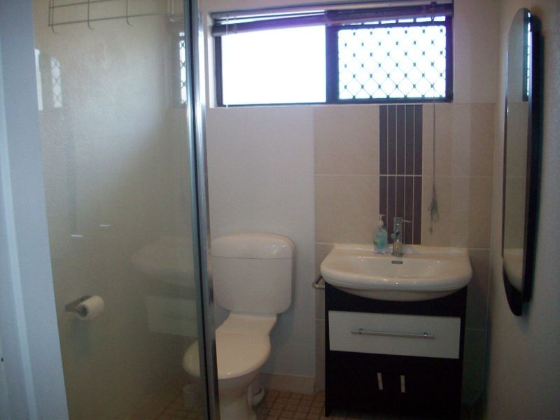 8/3 Crathern Close, Edge Hill QLD 4870