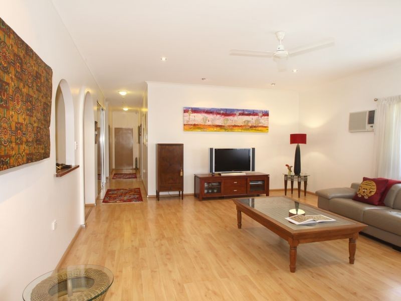 2 Anivas Close, Freshwater QLD 4870