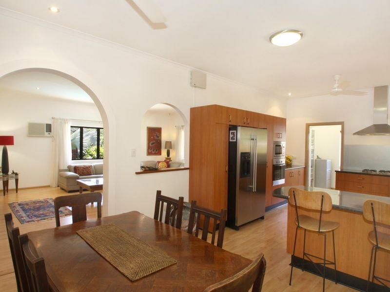 2 Anivas Close, Freshwater QLD 4870