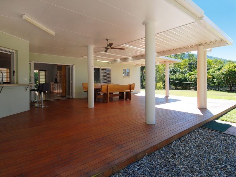 82 James Cook Drive, Kewarra Beach QLD 4879