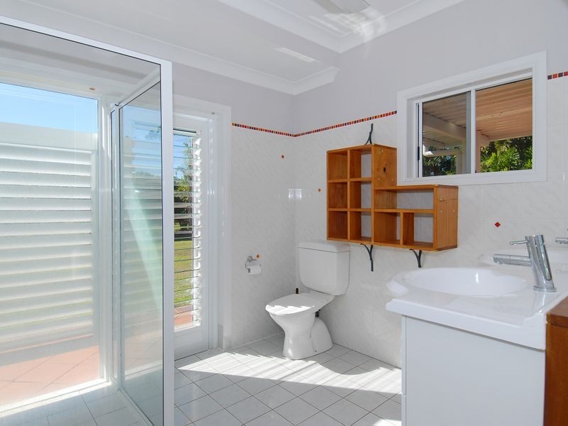 82 James Cook Drive, Kewarra Beach QLD 4879