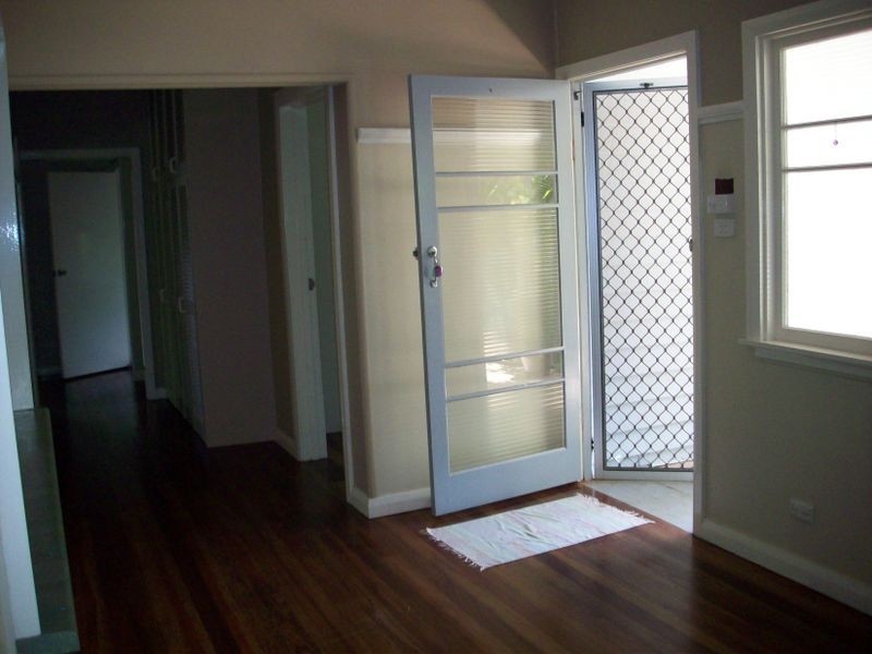 32 Nolan Street, Whitfield QLD 4870