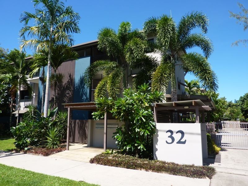 3/32 Best Street, Yorkeys Knob QLD 4878