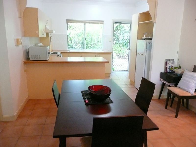 2/34 Springfield Crescent, Manoora QLD 4870