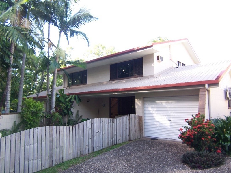 2/16-18 Deauville Close, Yorkeys Knob QLD 4878