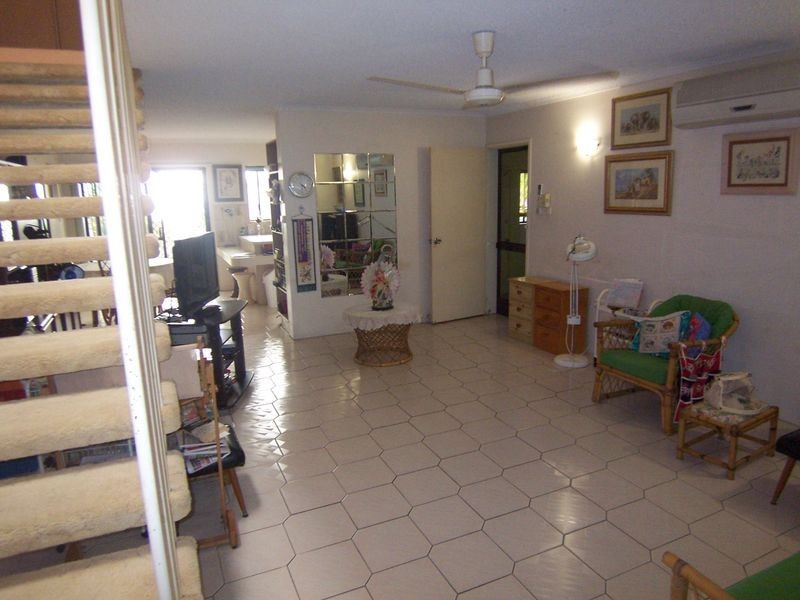 2/16-18 Deauville Close, Yorkeys Knob QLD 4878