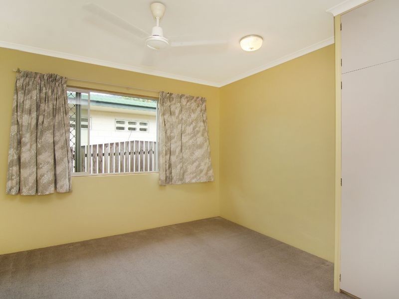 8 Alkoo Close, Bayview Heights QLD 4868