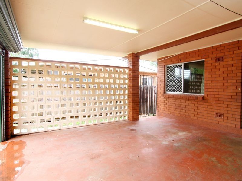 8 Alkoo Close, Bayview Heights QLD 4868