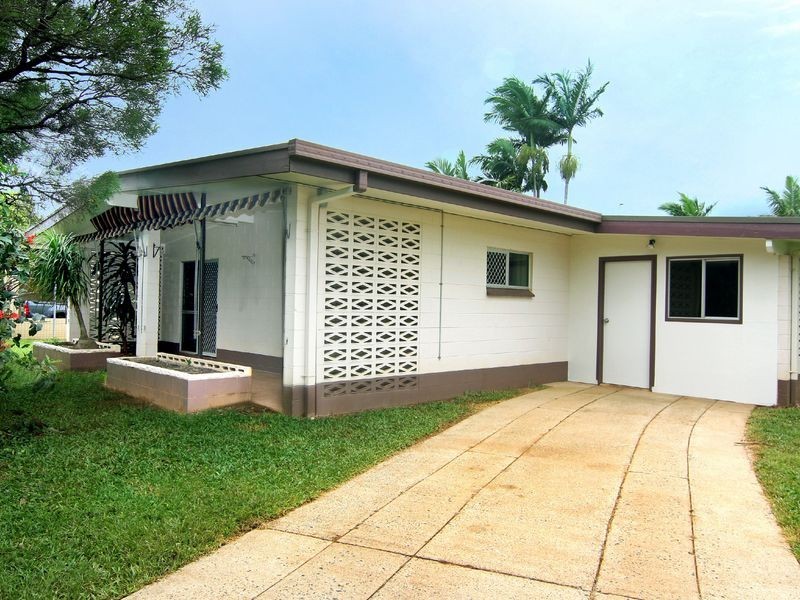 23 Agate Street, Bayview Heights QLD 4868