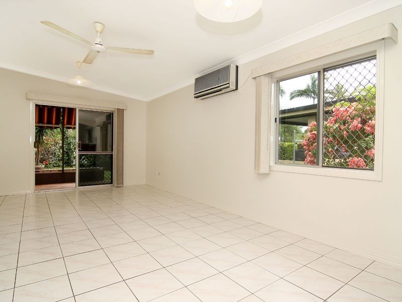 23 Agate Street, Bayview Heights QLD 4868