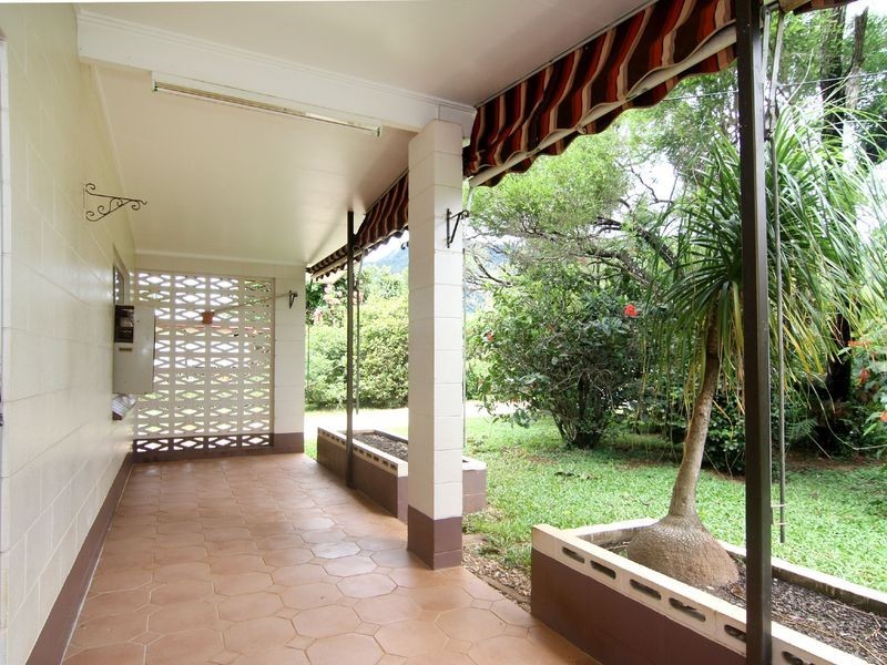 23 Agate Street, Bayview Heights QLD 4868