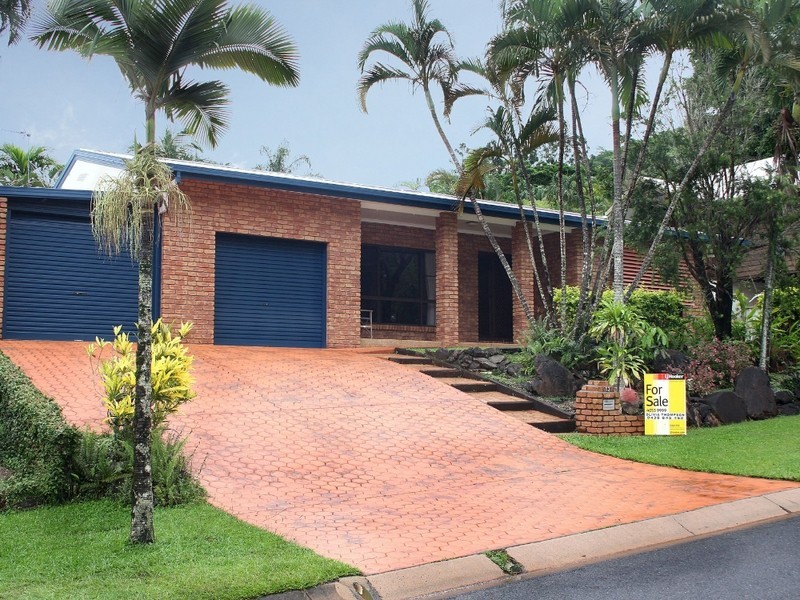 13 Feeley Close, Brinsmead QLD 4870