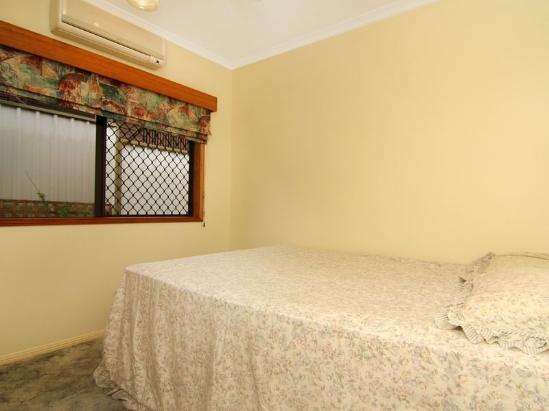 13 Feeley Close, Brinsmead QLD 4870