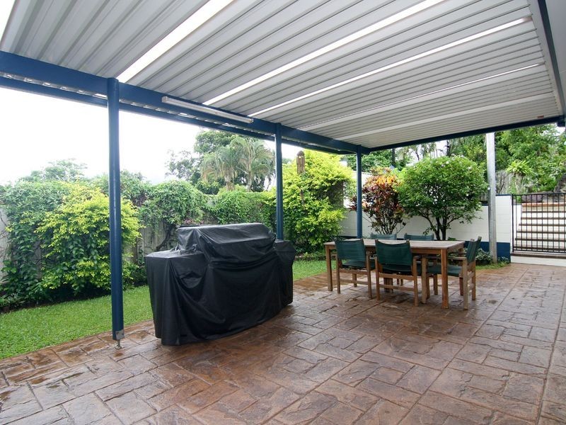 13 Feeley Close, Brinsmead QLD 4870