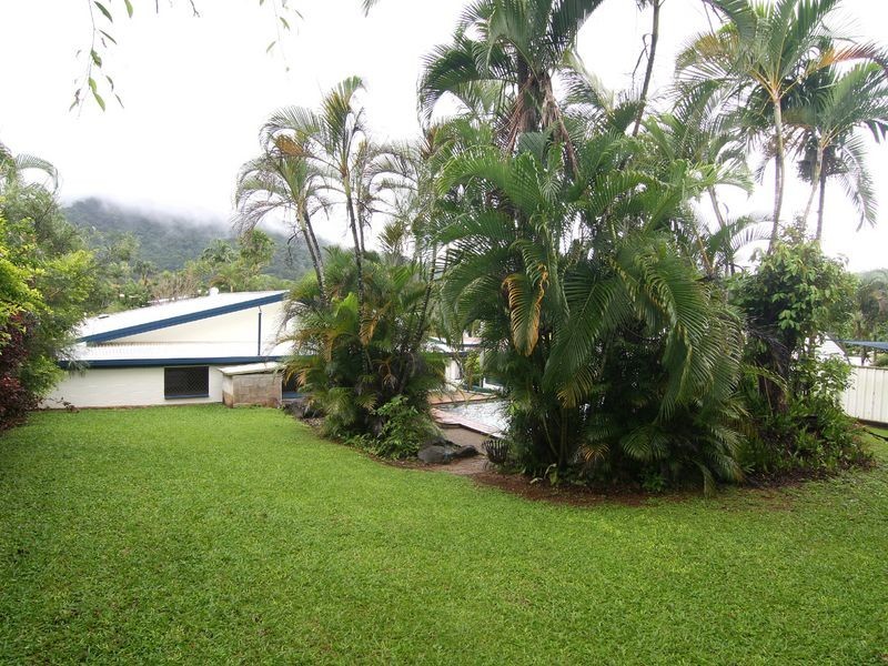 13 Feeley Close, Brinsmead QLD 4870