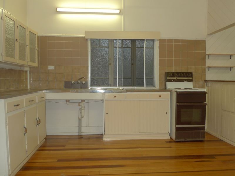 16-18 Whitfield Street, Aeroglen QLD 4870