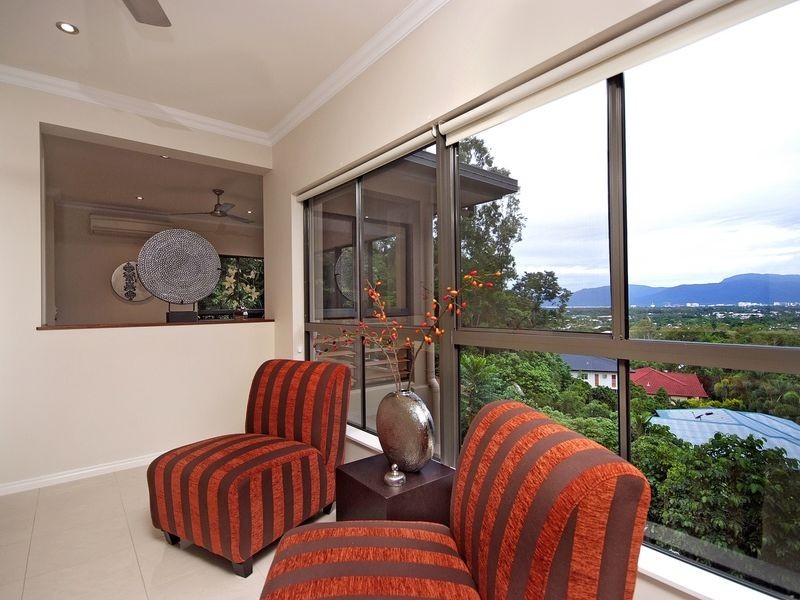 14 Grace Close, Whitfield QLD 4870