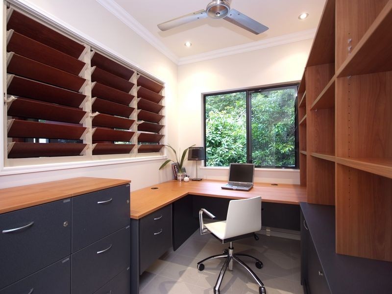 14 Grace Close, Whitfield QLD 4870