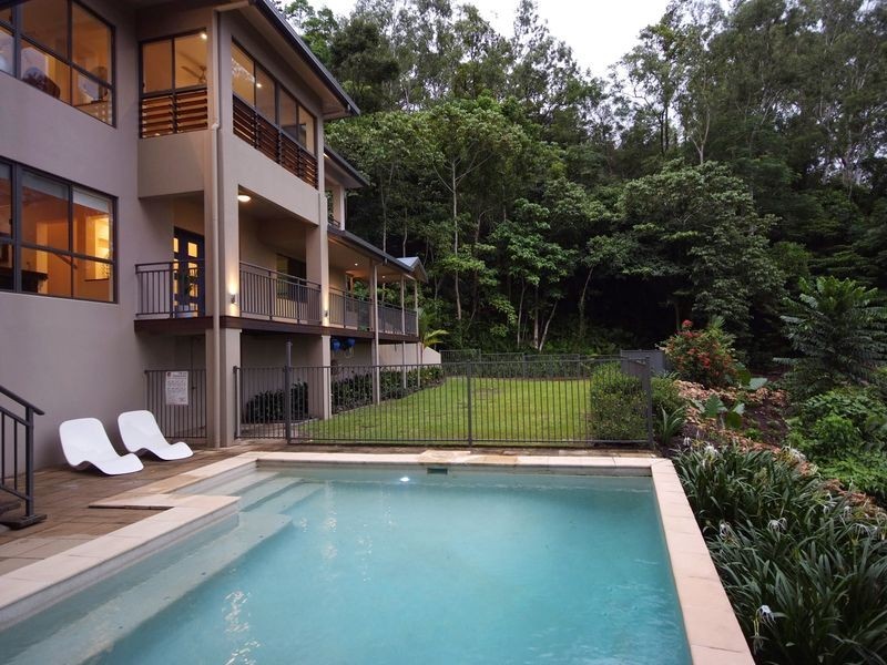 14 Grace Close, Whitfield QLD 4870