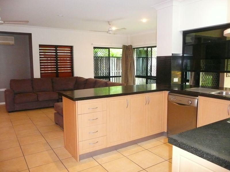 6 Red Peak Boulevard – Red Peak Estate, Caravonica QLD 4878