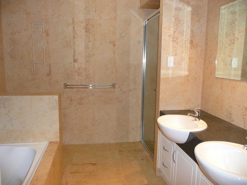 6 Red Peak Boulevard – Red Peak Estate, Caravonica QLD 4878