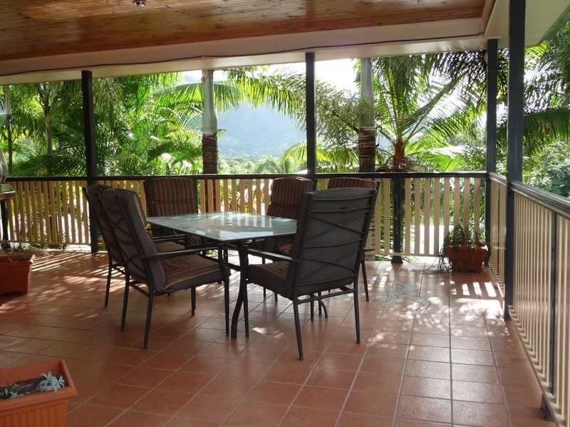 8 Mcguane Close, Brinsmead QLD 4870