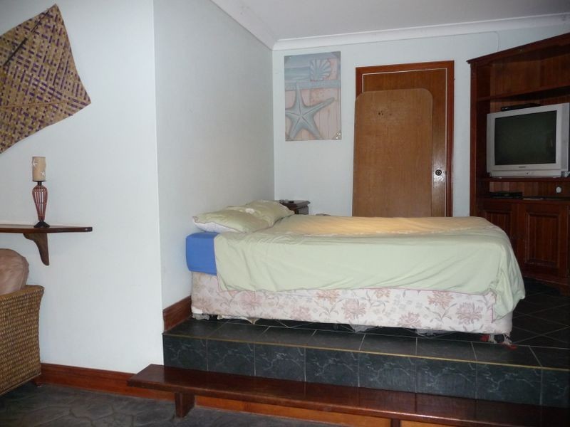 8 Mcguane Close, Brinsmead QLD 4870