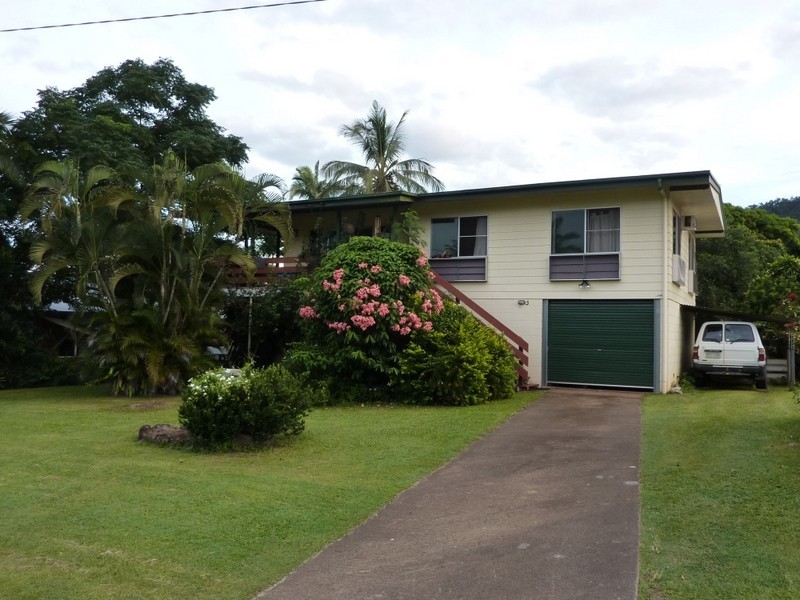 3 Panorama Street, Bayview Heights QLD 4868