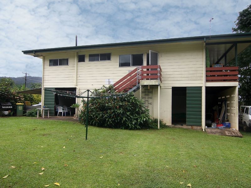 3 Panorama Street, Bayview Heights QLD 4868