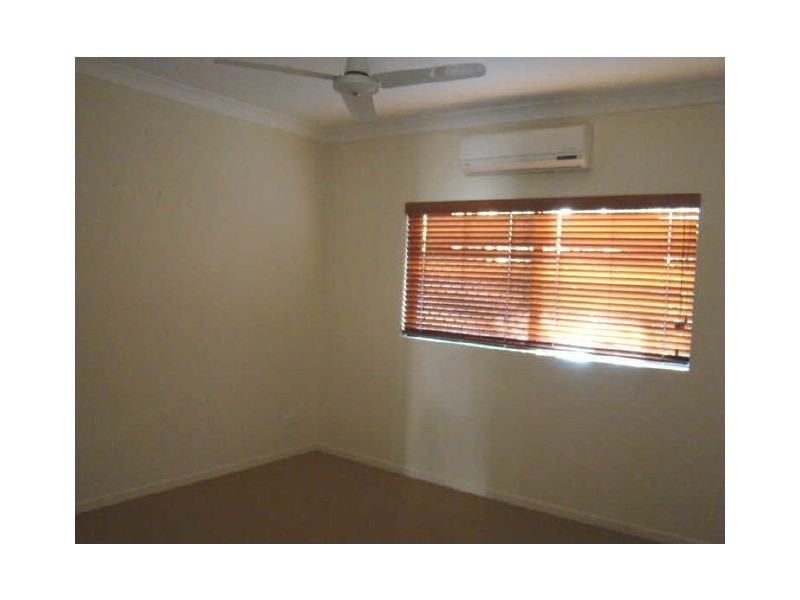 19/3 Stratford Parade, Stratford QLD 4870