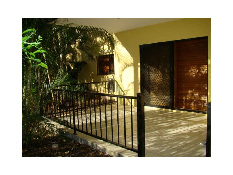 19/3 Stratford Parade, Stratford QLD 4870