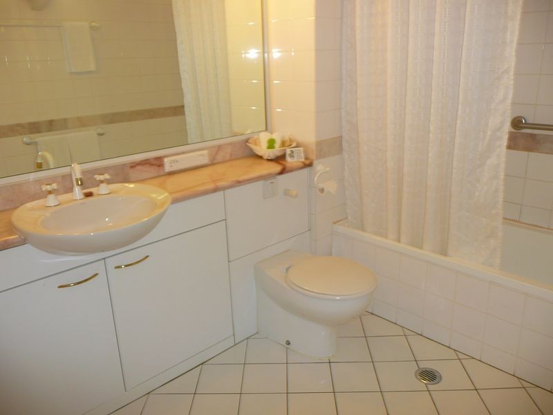 17/62 Abbott Street, Cairns QLD 4870