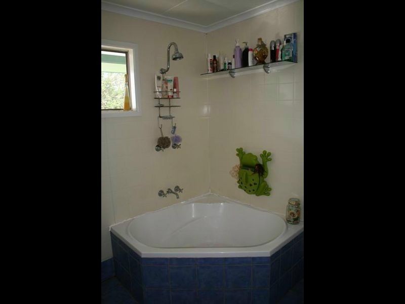 10 Clarina Street, Karumba QLD 4891