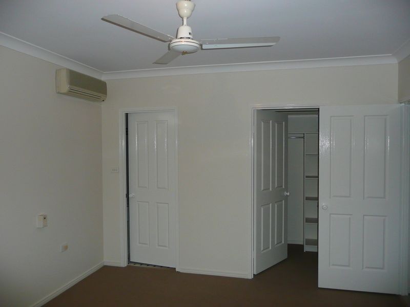 68 Callum Street, Mooroobool QLD 4870