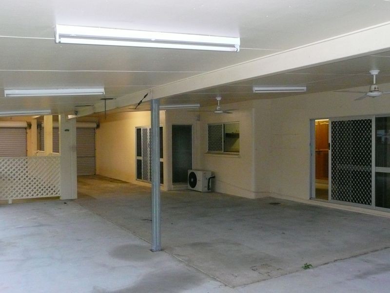 68 Callum Street, Mooroobool QLD 4870