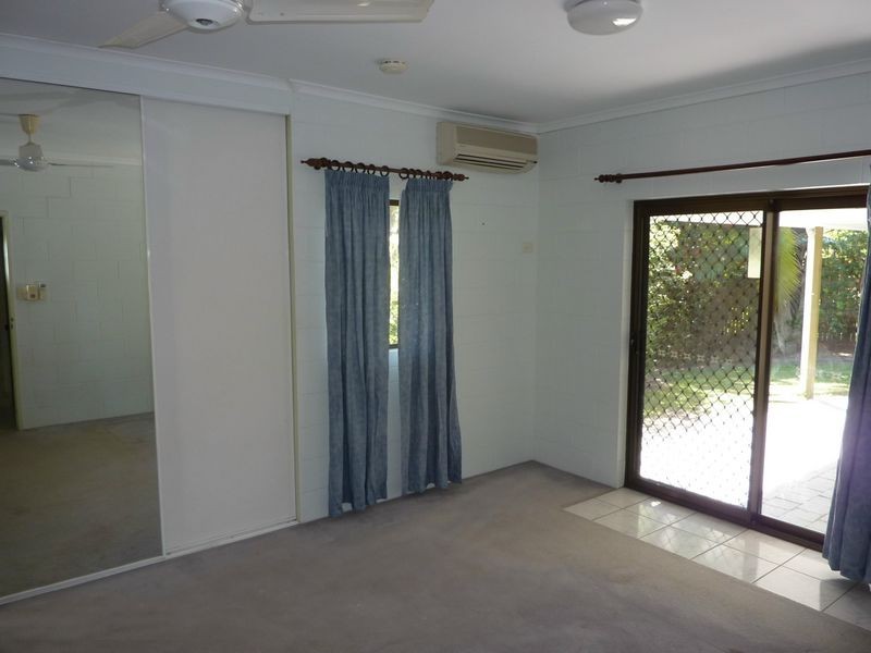 48 Callum Street, Mooroobool QLD 4870