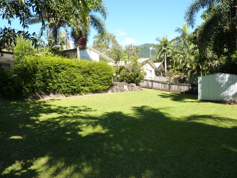 48 Callum Street, Mooroobool QLD 4870