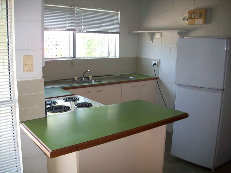 Manoora QLD 4870