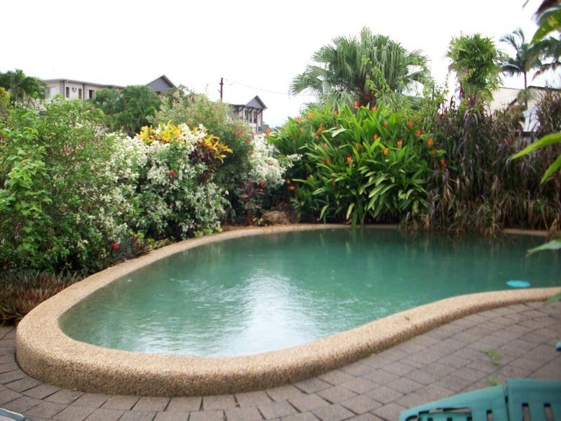 Manoora QLD 4870