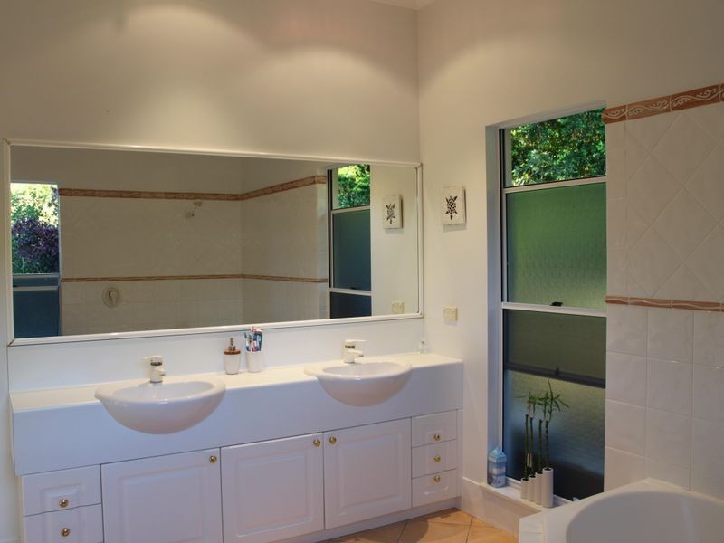 15 Nimrod Close, Speewah QLD 4881