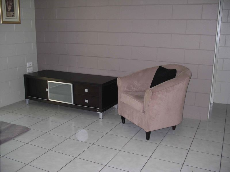 10 Mulligan Street, Manoora QLD 4870