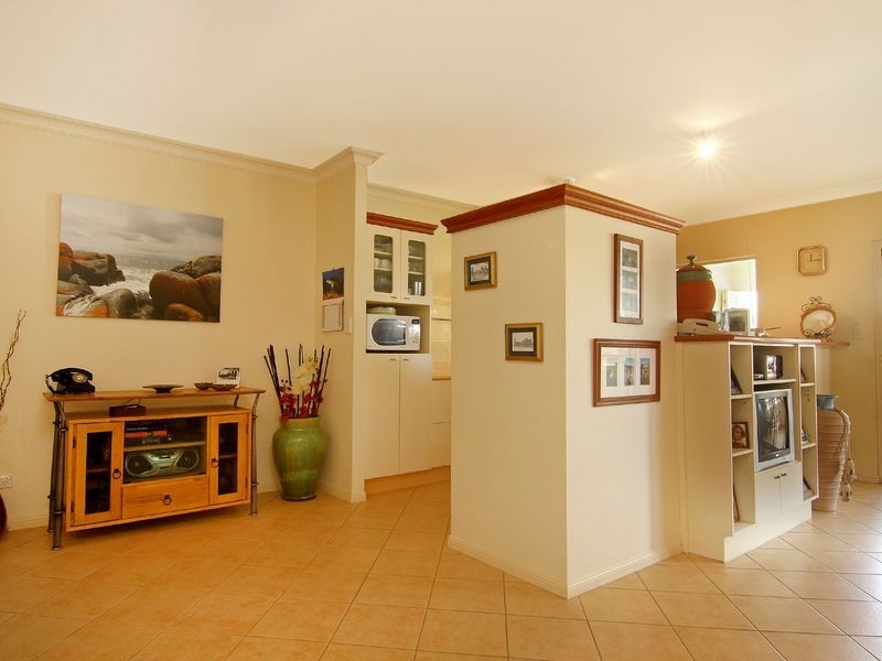 410/2 Greenslopes Street, Cairns North QLD 4870