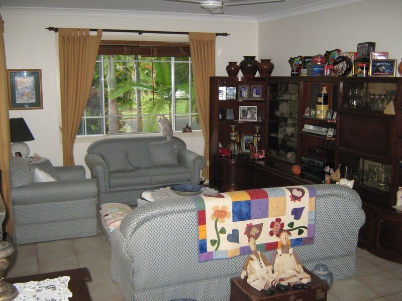 2 Dawson Street, Bramston Beach QLD 4871