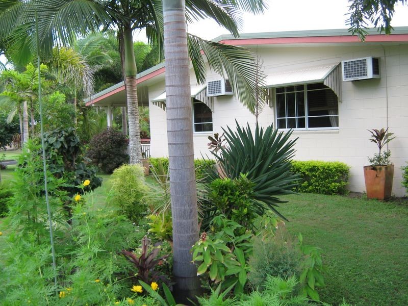 2 Dawson Street, Bramston Beach QLD 4871