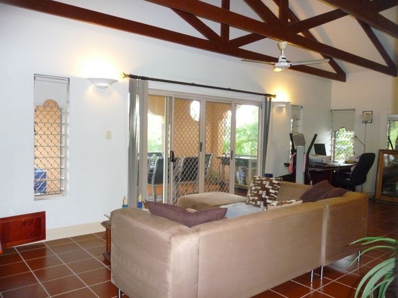 Manoora QLD 4870