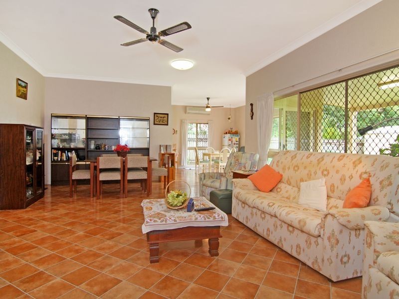 19 Meander Close, Brinsmead QLD 4870