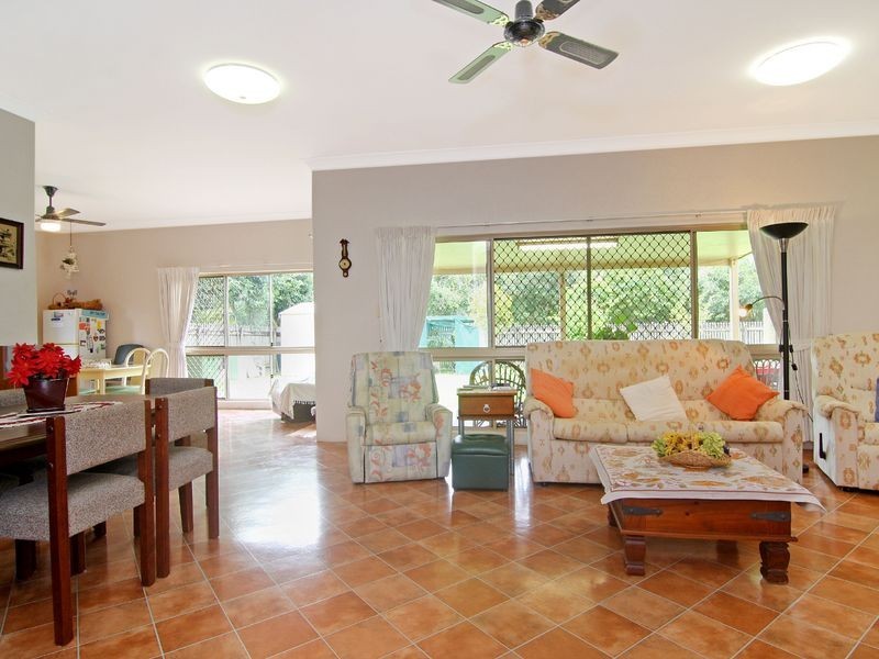 19 Meander Close, Brinsmead QLD 4870