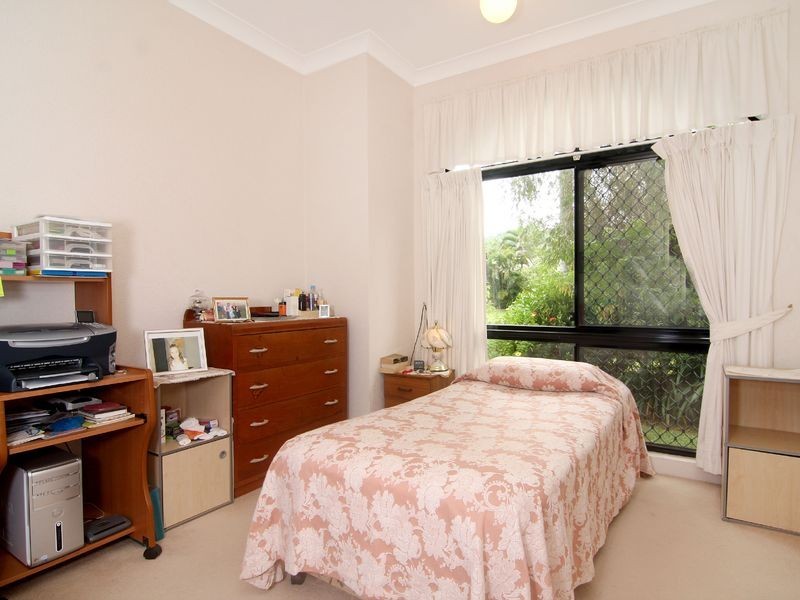 19 Meander Close, Brinsmead QLD 4870